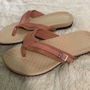Rose flip flops BRAND NEW